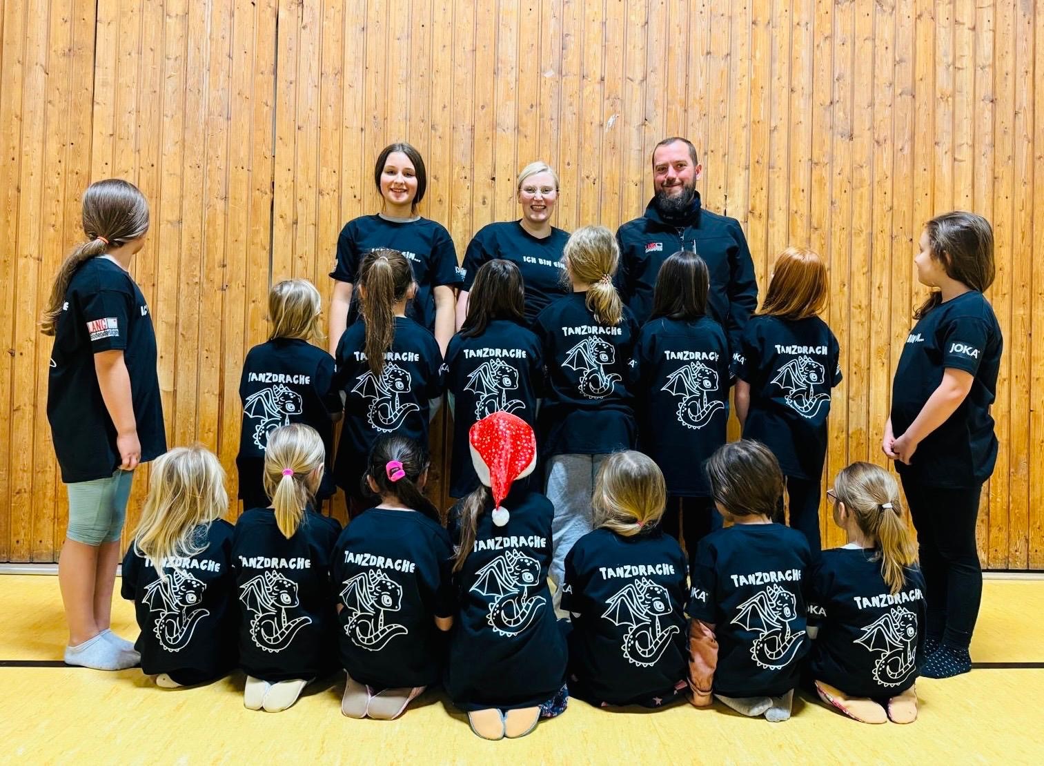 neue T-Shirts für die Tanzdrachen